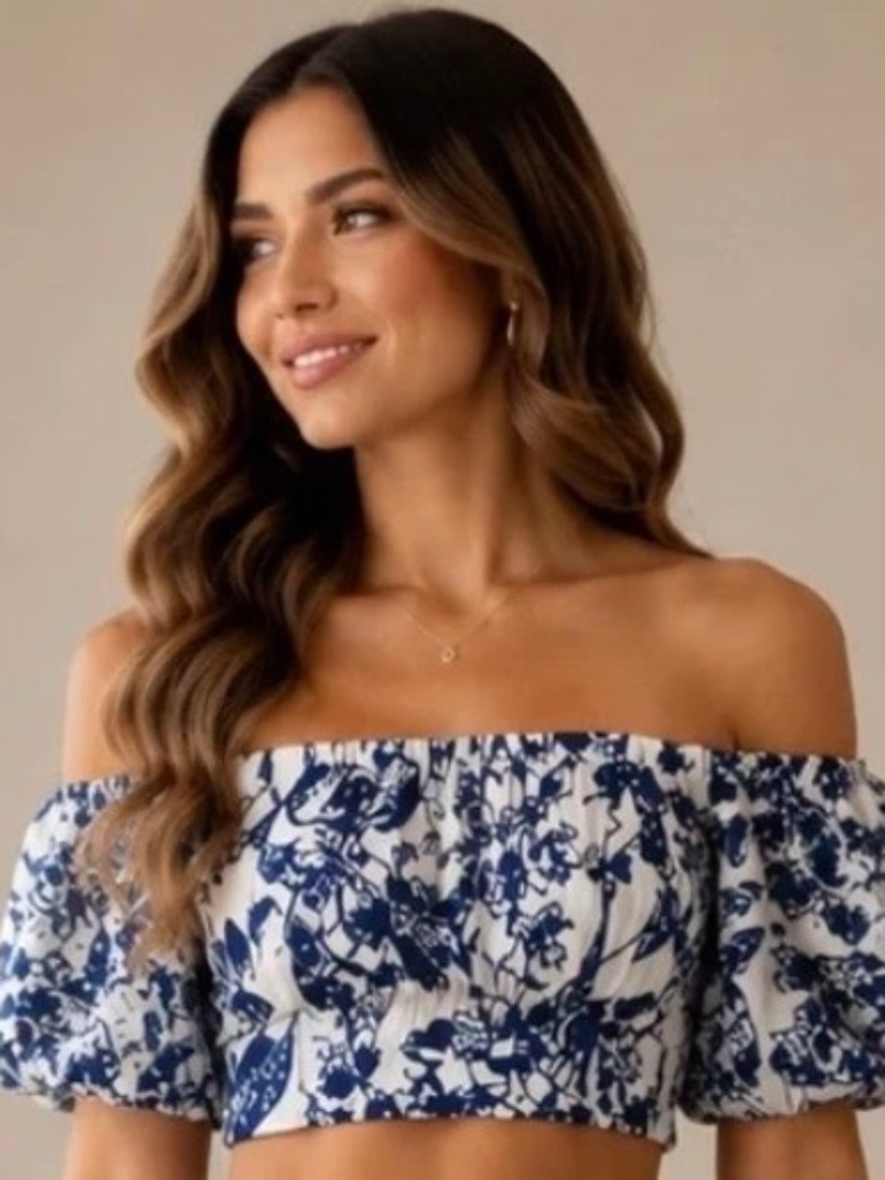 A&F Poplin Floral Off Shoulder Top - Sz Medium